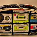 Retro coin purse, 80s casse..